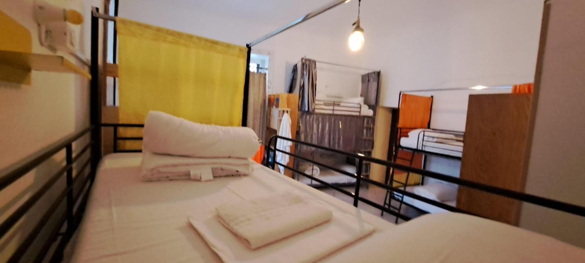 Ostello Exclusive Dependance ปาแลร์โม ภายนอก รูปภาพ