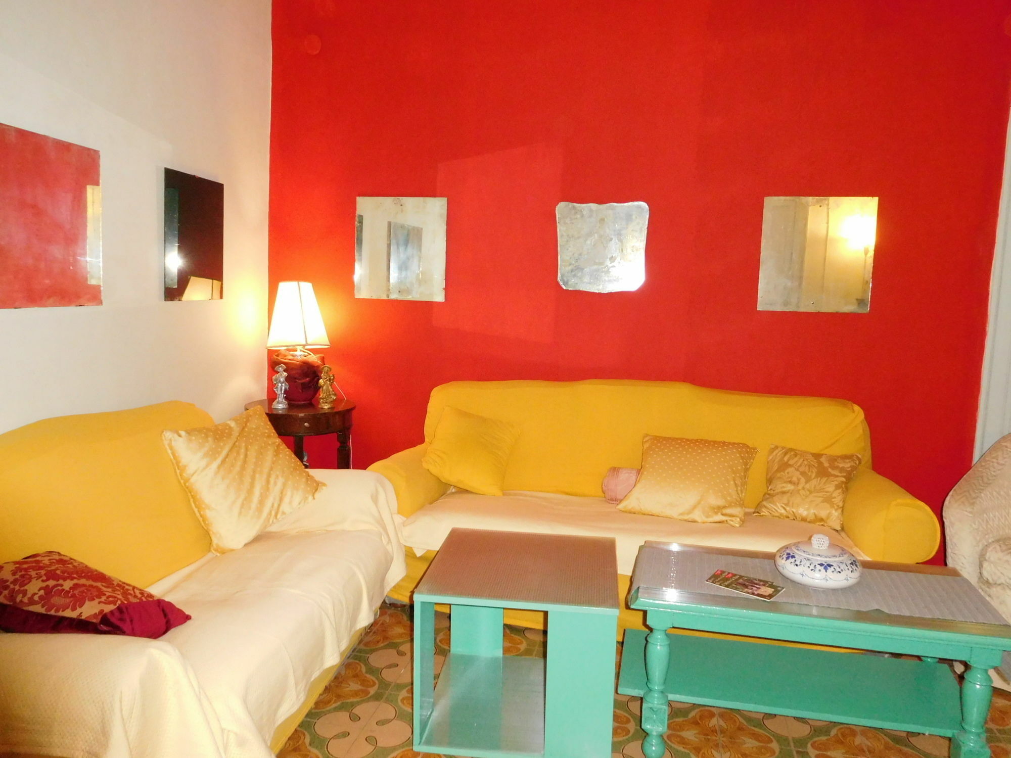 Ostello Exclusive Dependance ปาแลร์โม ภายนอก รูปภาพ